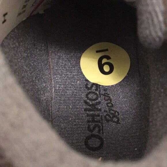 OshKosh BOYS boots size 9 gray nwt faux suede - Picture 6 of 7